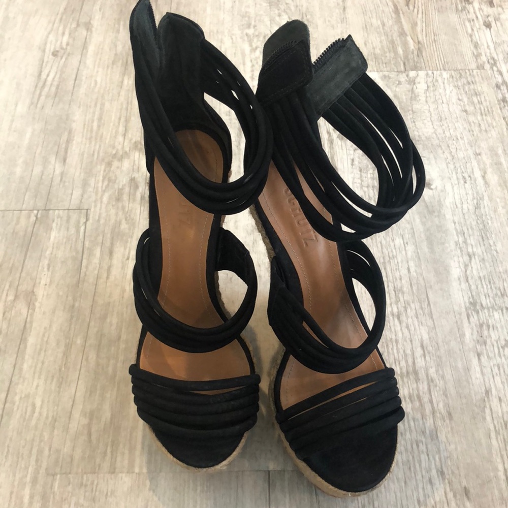 Women’s sz 8 Shutz platform wedge sandals